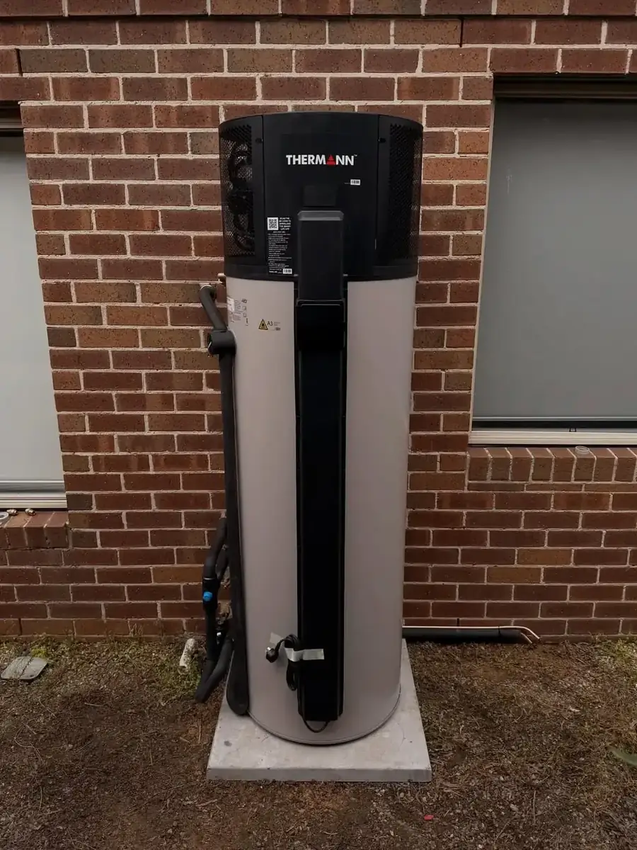 Emergency hot water replacement in a Melbourne home